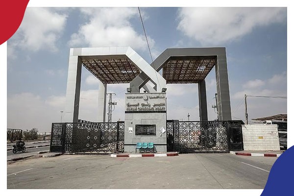 معتمرون فلسطينيون: ندفع مبالغ طائلة لجهات سيادية مصرية لنمر عبر مصر 