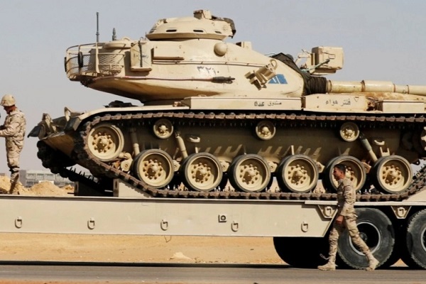 خليل العنانى يكتب: مصر.. صفقات السلاح التي تزيد المصريين فقرا