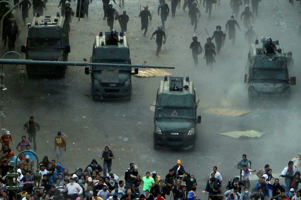 ضحايا منسيون لمذبحة رابعة: معتقلون في غياهب السجون لا يذكرهم أحد! 